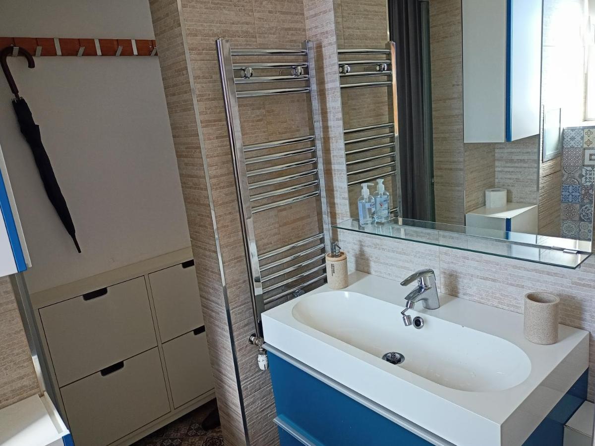 Bright Apartment At A Great Location Sofia Exterior foto